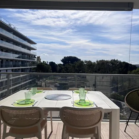 Διαμέρισμα Luxurious - Pool With Sea View *